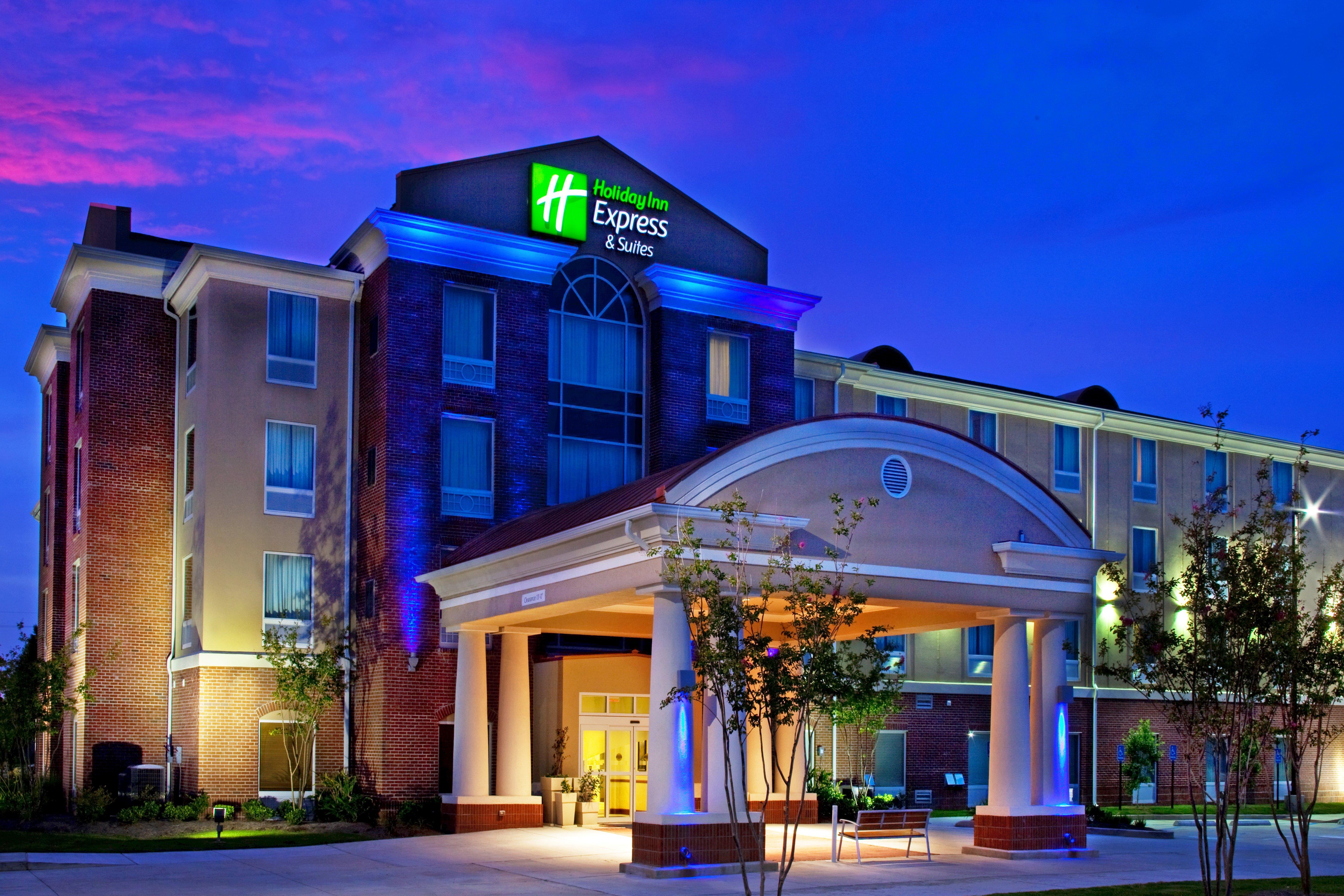 Holiday Inn Express & Suites Baton Rouge East By Ihg Prairieville Exterior photo