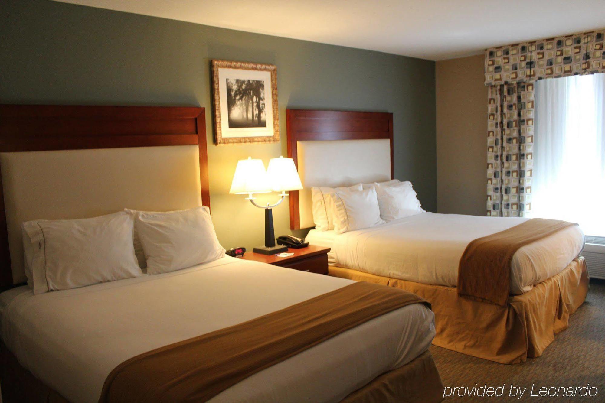 Holiday Inn Express & Suites Baton Rouge East By Ihg Prairieville Exterior photo