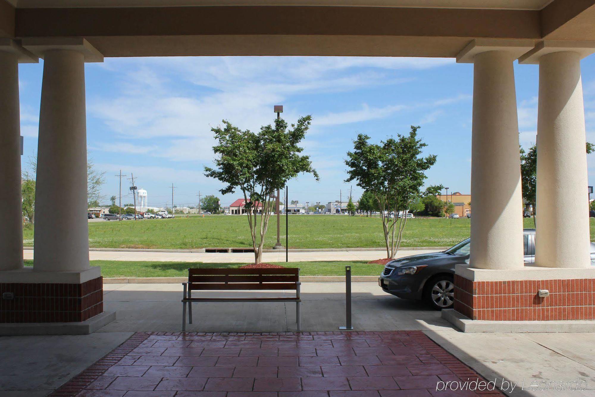 Holiday Inn Express & Suites Baton Rouge East By Ihg Prairieville Exterior photo
